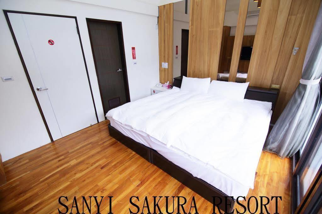 Sanyi Sakura Resort Buitenkant foto