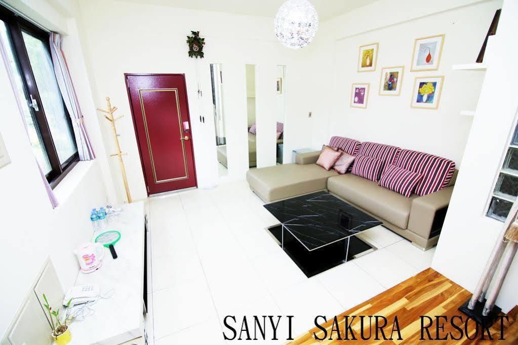 Sanyi Sakura Resort Buitenkant foto