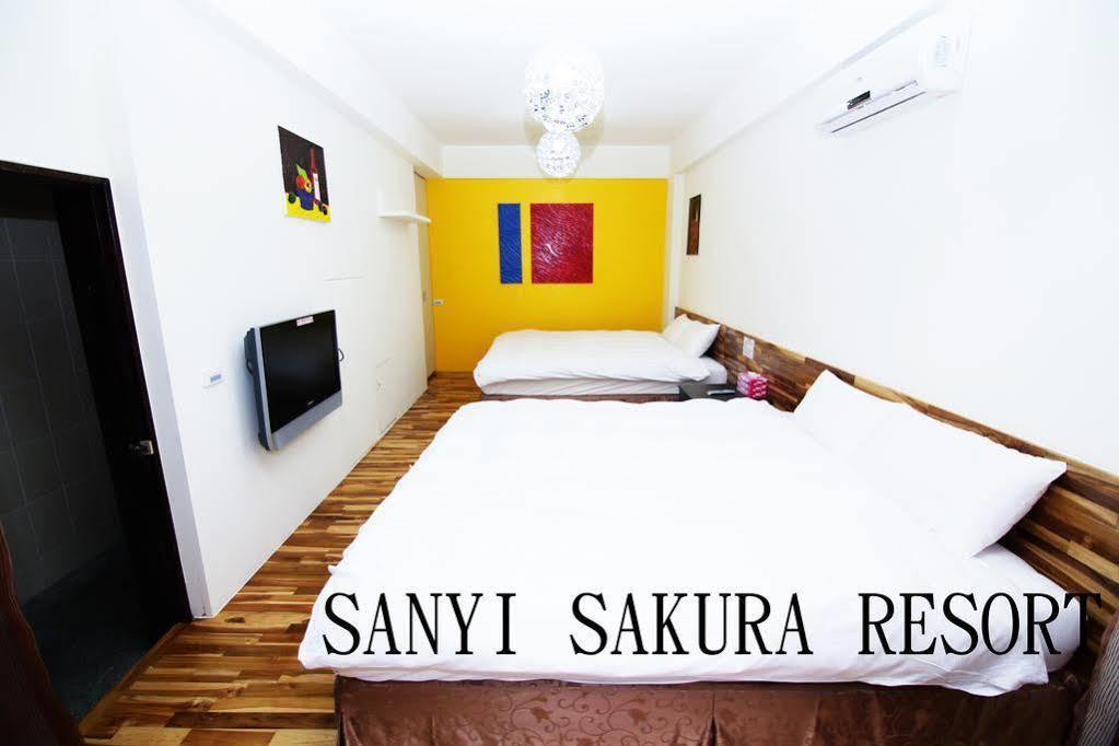 Sanyi Sakura Resort Buitenkant foto